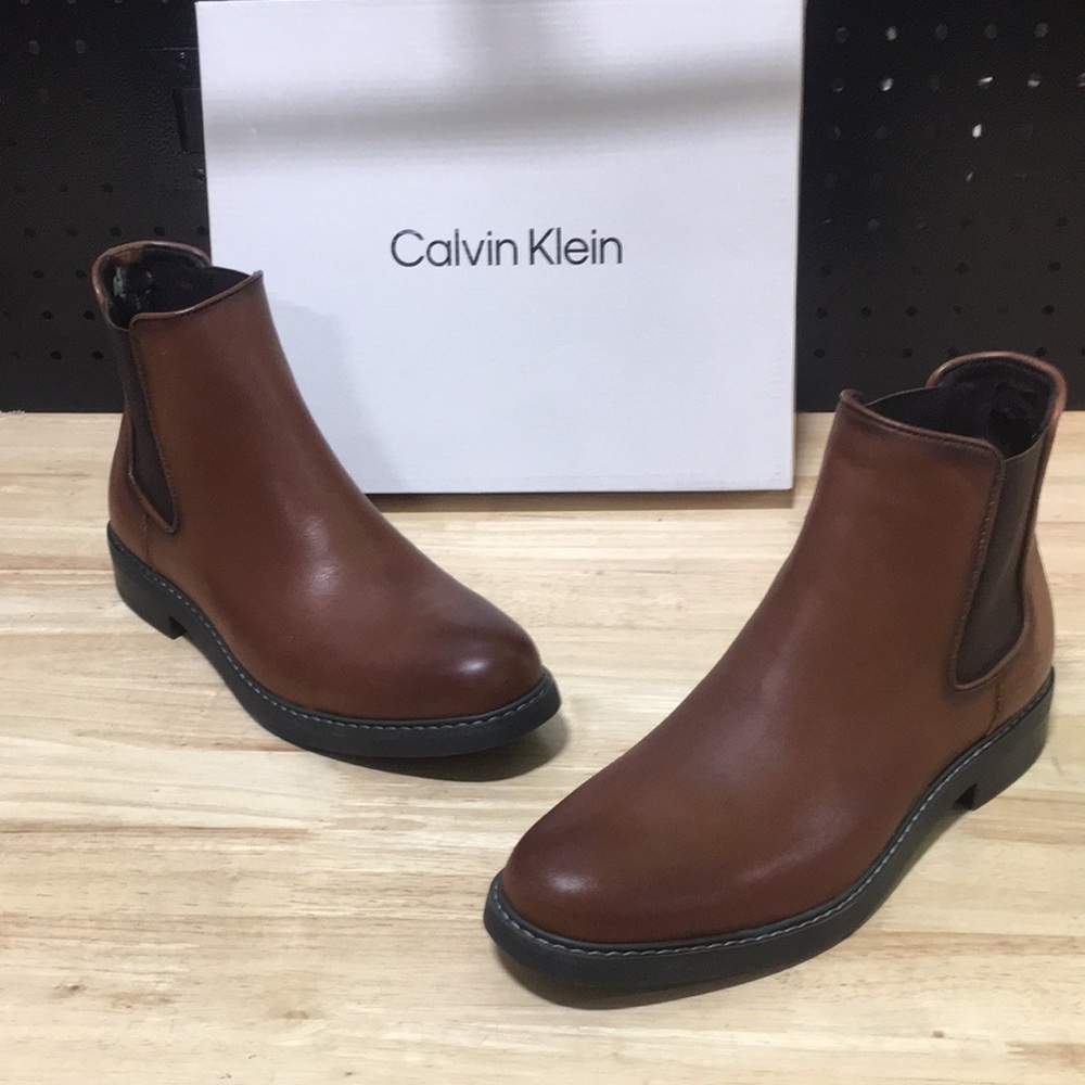 New WB Calvin Klein Men's Brown Leather Boots